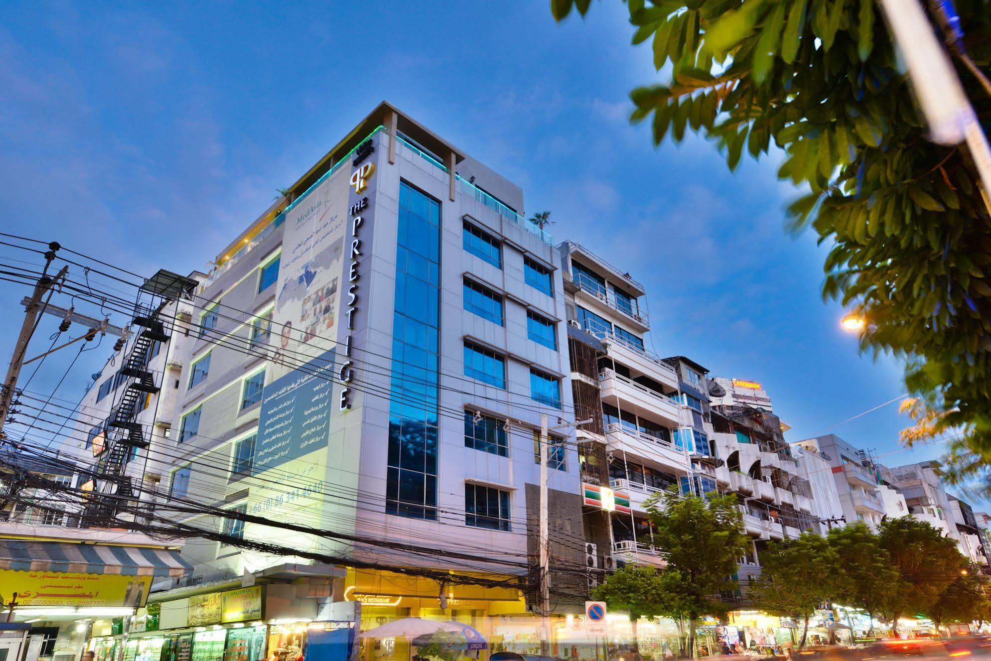 The Prestige Nana Hotel Bangkok Exterior photo